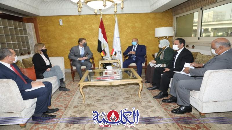 بوابة الكلمة