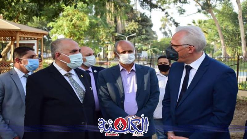 بوابة الكلمة