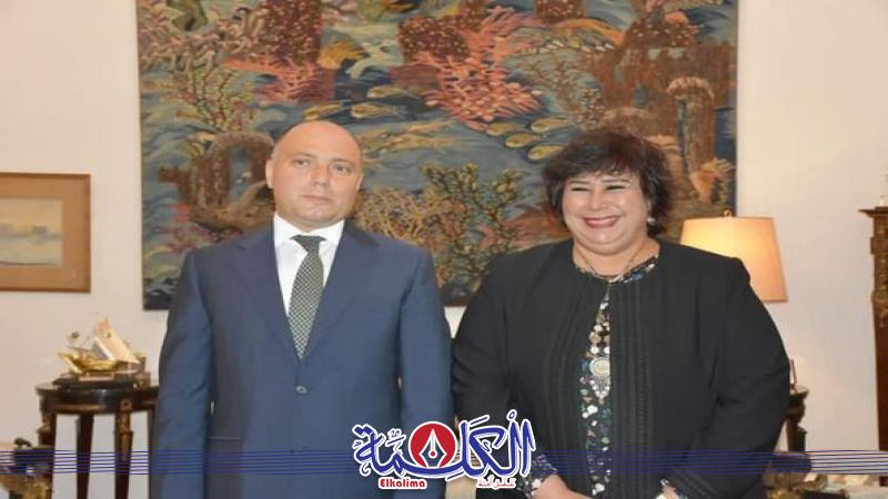 بوابة الكلمة