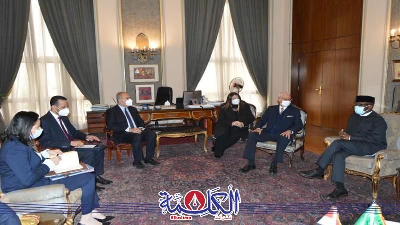 بوابة الكلمة