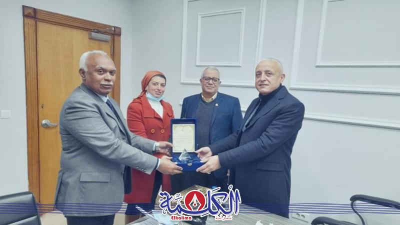 بوابة الكلمة