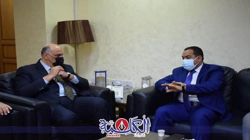 بوابة الكلمة