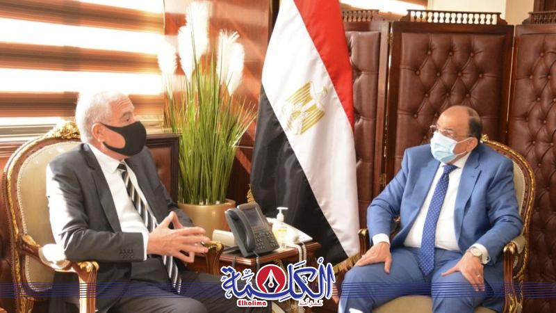 بوابة الكلمة