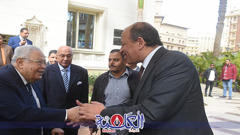 بوابة الكلمة