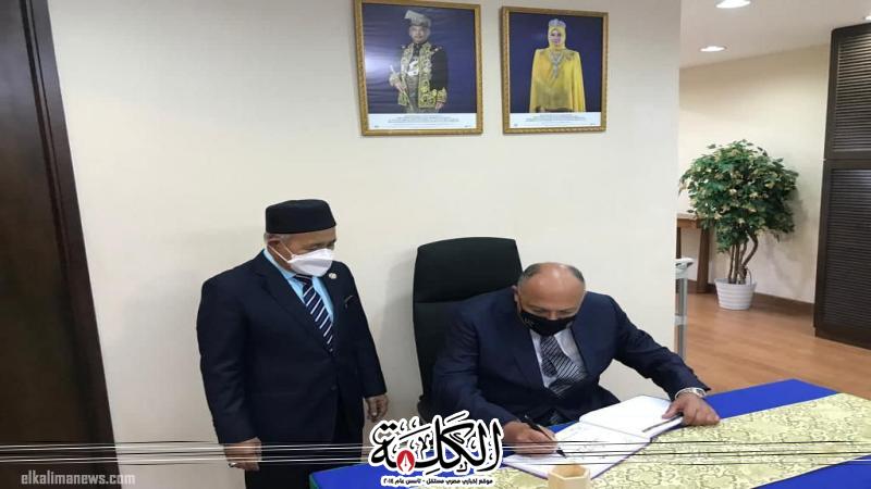 بوابة الكلمة