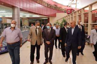 وزير الطيران يتفقد مطار شرم الشيخ ويوجه بتقديم كافة التسهيلات لضيوف مصر