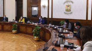 رئيس الوزراء يتابع الموقف التنفيذي للمشاريع الاستثمارية لصندوق مصر السيادي