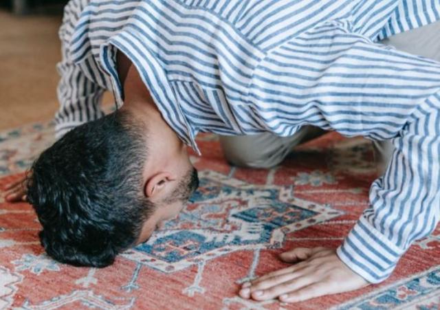 بوابة الكلمة