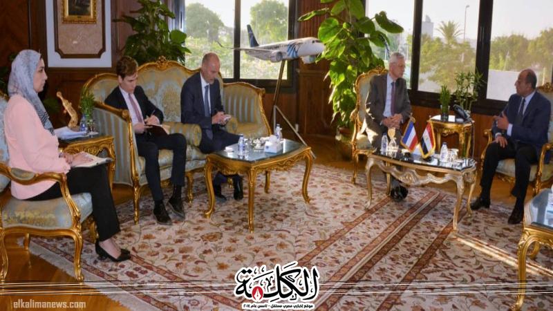 بوابة الكلمة