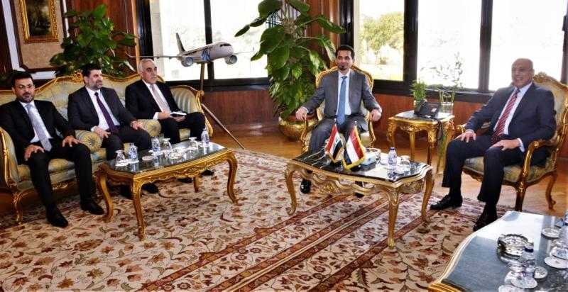 وزير الطيران يستقبل وزير النقل العراقي لتعزيز  التعاون فى مجال النقل الجوي