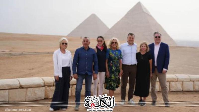تفاصيل زيارة قرينة بايدن لأهرامات الجيزة والحلم الذي تحقق تفاصيل زيارة قرينة بايدن لأهرامات الجيزة والحلم الذي تحقق