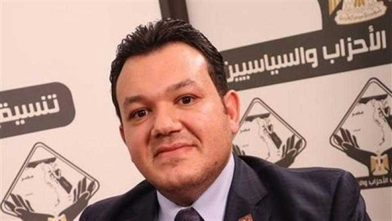 عضو بالتنسيقية: الحوار الوطني يناقش دور الأحزاب السياسية داخل الدولة.. فيديو