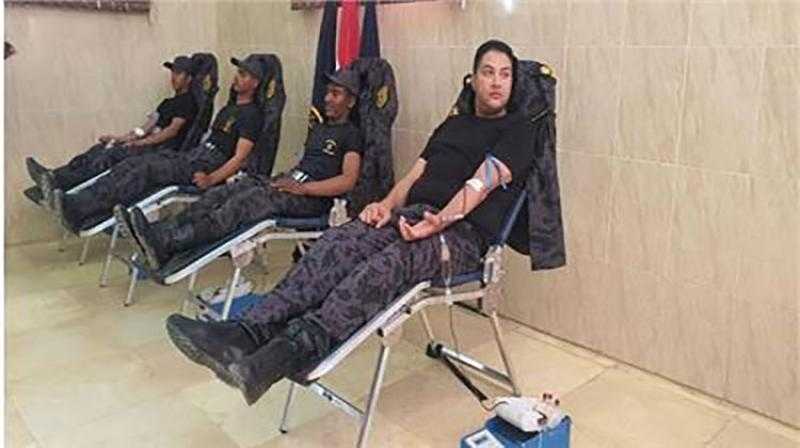 قطاع الأمن المركزي ينظم حملة للتبرع بالدم لصالح المرضى والمصابين