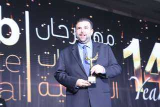 تكريم الأمير عبدالله بن سعد كأفضل شاعر في مهرجان الفضائيات العربية