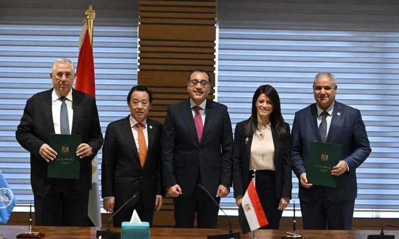 رئيس الوزراء يشهد مراسم التوقيع على البرنامج الإطاري لنطاق عمل منظمة الأغذية والزراعة ”الفاو” في مصر