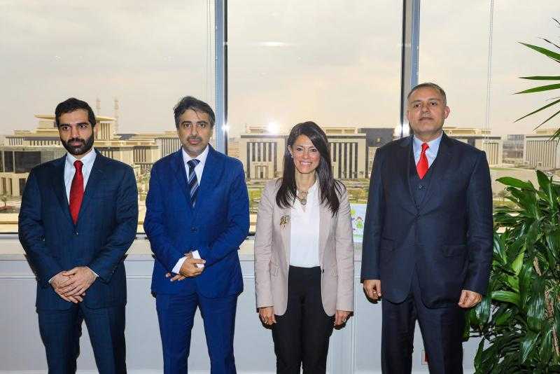 وزيرة التعاون الدولي تعقد اجتماعًا مع السفير القطري بالقاهرة