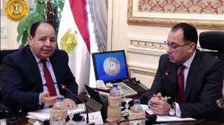مدبولي يستعرض مع وزير المالية مقترح وثيقة السياسة الضريبية لمصر 2024 – 2030