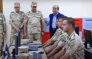 لقطات من جولة الرئيس السيسى بالأكاديمية العسكرية فى العاصمة الإدارية