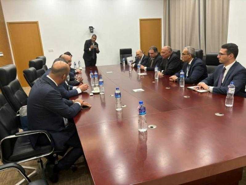 وزير الخارجية يؤكد دعم مصر لمسار الحل الليبى - الليبى