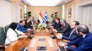 وزيرة الهجرة المصرية تستقبل نظيرها اليوناني لبحث سبل تعزيز التعاون في ملفات العمل المشترك