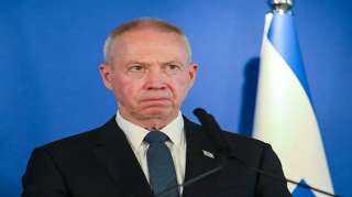 وزير الدفاع الإسرائيلي يُهدد نتنياهو.. خلافات الاحتلال تخرج من الغرف المغلقة للعالم