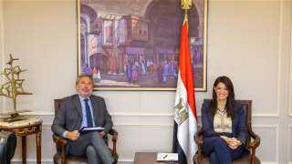 وزيرة التعاون الدولي تلتقي السفير الإيطالي بالقاهرة