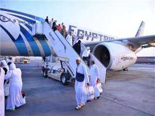 مصر للطيران تسير ٥ رحلات إلى مطار ينبع لنقل عمالة موسمية بموسم الحج