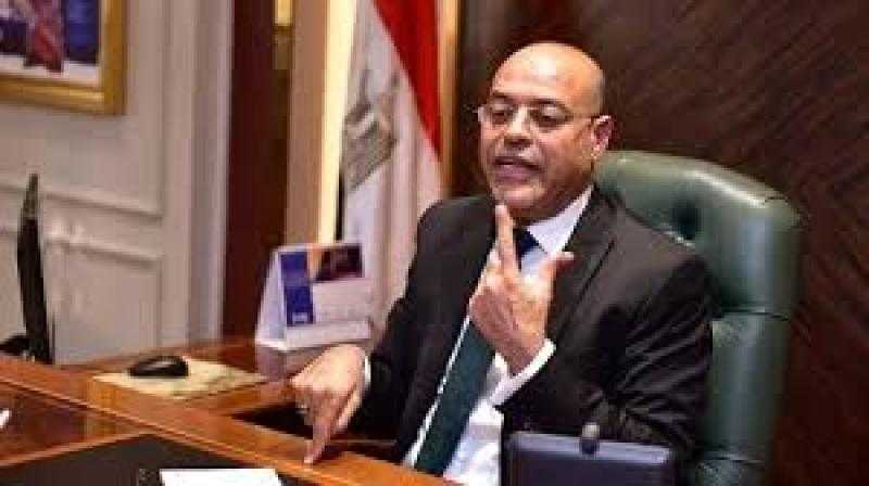 وزير العمل يعلن حصول 2100 في شركة الأسكندرية على حقوقهم المشروعة