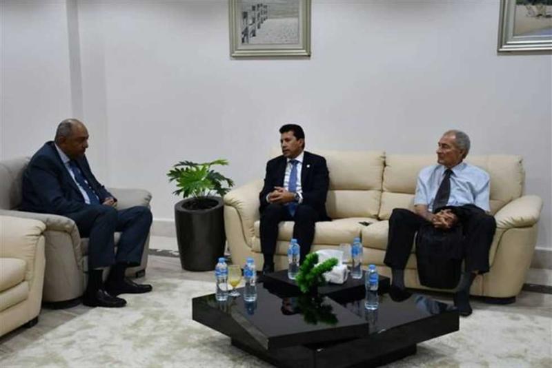بوابة الكلمة