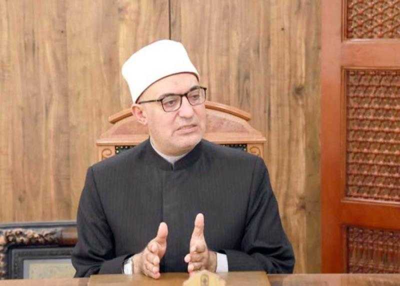 المفتي: النبي كان شديد الحرص على إخراج الناس من الظلمات إلى النور