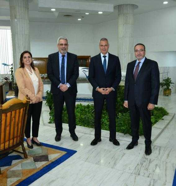 رئيس الشركة القابضة لمصرللطيران يلتقي نائب رئيس الإتحاد الدولى للنقل الجوى لأفريقيا والشرق الأوسط