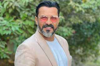 محمد رجب ضيف شرف فيلم ريستارت مع تامر حسنى