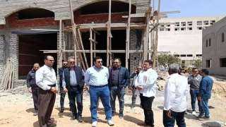 وزير الإسكان يتابع مشروع مستشفى جديد ومجمع ورش حرفية ورفع الكفاءة والتطوير بمدينة العبور