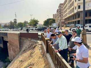 وزير الري يتفقد مشروعات الموارد المائية والري بمحافظة أسوان