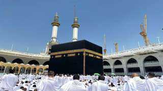 هل يجوز الدعاء على الأشخاص خلال الوقوف بعرفة؟.. فيديو