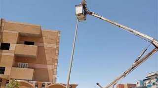 الإسكان: مواصلة استبدال كشافات الإنارة الصوديوم بليد وإزالة وصلات المياه الخلسة بالمدن الجديدة