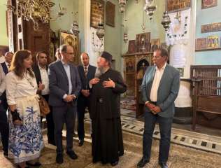 رئيس وزراء صربيا يزور دير سانت كاترين بجنوب سيناء