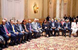 وزير الخارجية والهجرة يلتقي بالسفراء المنقولين للعمل بالسفارات والبعثات المصرية في الخارج