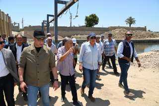 وزير الري يتفقد حالة الري ومحطات الرفع والمنشآت المائية بمحافظة الفيوم