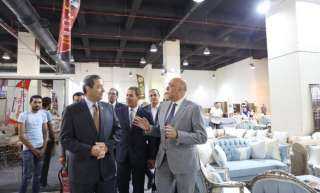 رئيس جهاز تنمية المشروعات ومحافظ دمياط في جولة تفقدية بمعرض صنع في دمياط