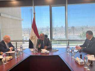 وزير الكهرباء يجتمع بالنائب الأول لمدير عام المؤسسة الحكومية الروسية للطاقة الذرية ”روسآتوم ” رئيس شركة ”آتوم ستروى إكسبورت”