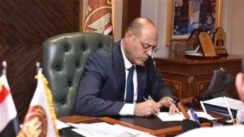 وزير العمل يوجه بمتابعة تداعيات حادث المنوفية.. ويتقدم بالعزاء لأسرة المتوفين.. وبسرعة الشفاء للمصابين