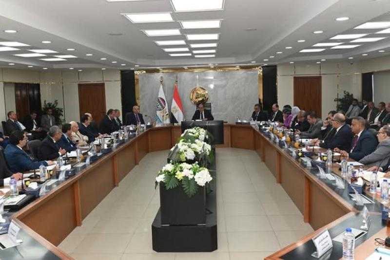 وزير قطاع الأعمال يترأس الجمعية العامة ل”القابضة الكيماوية” لاعتماد الموازنة التخطيطية