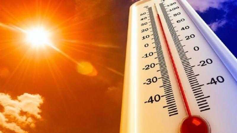 انخفاض طفيف فى درجات الحرارة وارتفاع الرطوبة غدا