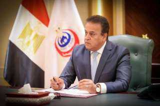 وزير الصحة يعتمد حركة مديري ووكلاء  مديريات الشئون الصحية بمحافظات الجمهورية لعام 2025
