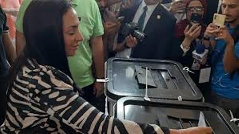 بوابة الكلمة