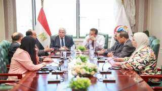 وزير الصحة والسكان يناقش مع وزير التعليم العالي تعزيز التعاون في البحث العلمي لعلاج الأورام السرطانية
