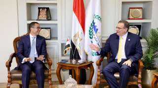 رئيس ”التنظيم والإدارة يبحث مع وزير الاستثمار سبل تعزيز التعاون المشترك