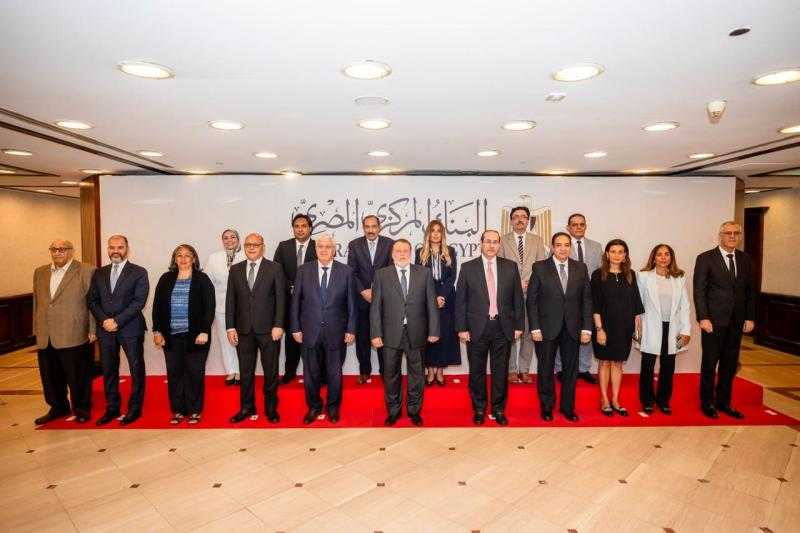 محافظ البنك المركزي ووزير التعليم العالي يشهدان مراسم توقيع اتفاقيتي شراكة