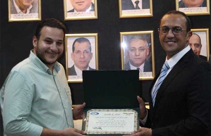 ”القابضة للمطارات” تكرم خريجي الدفعة الثالثة من برنامج ”سفراء الذكاء الاصطناعي”